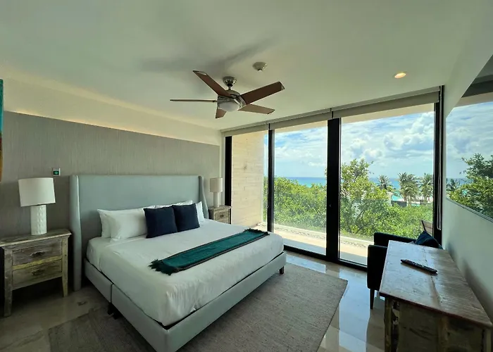 Oceana Luxury Walk To And Day Club Playa del Carmen